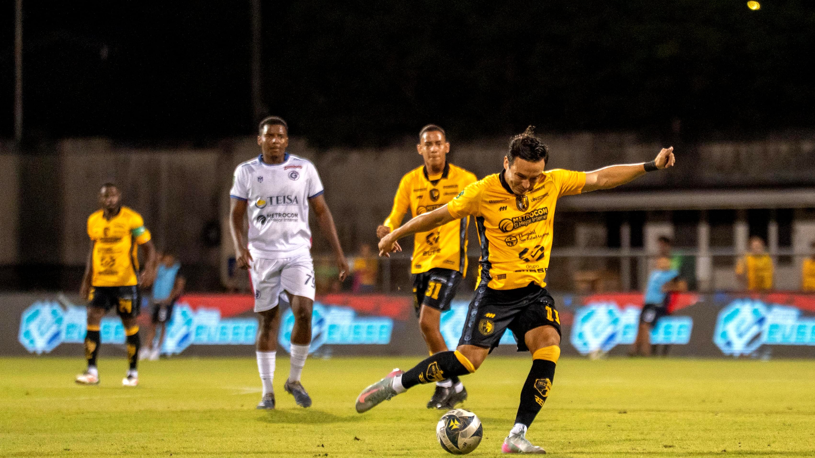 Erick Cubo Torres aseguro que no es facil superar a los defensas del futbol nacional