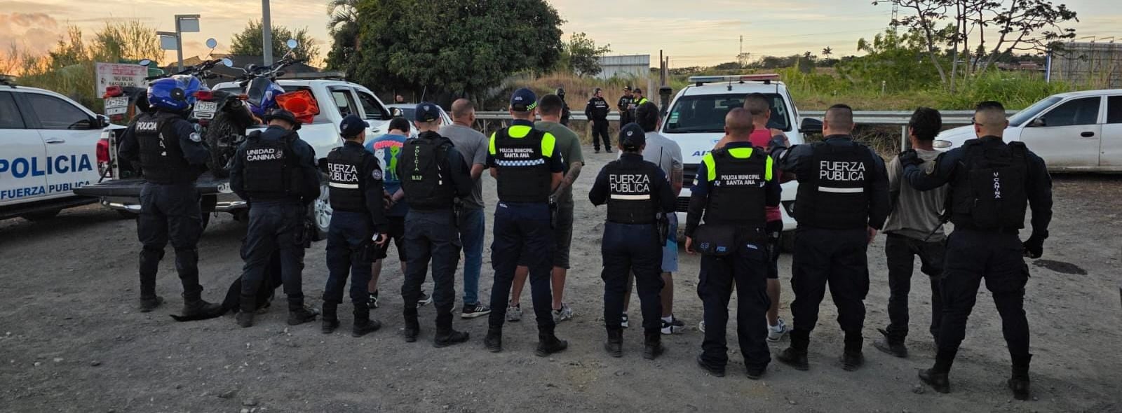 Por este caso, la Fuerza Pública detuvo a seis personas.