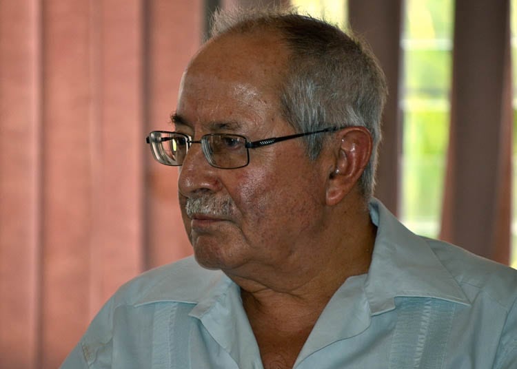 El profesor Gastón Gaínza en la Sede de Occidente de la Universidad de Costa Rica en 2012.
