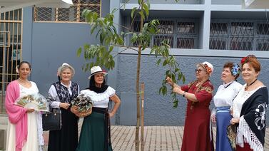 Cartagineses cuentan con nuevo bulevar que conmemora firma del acta de Independencia