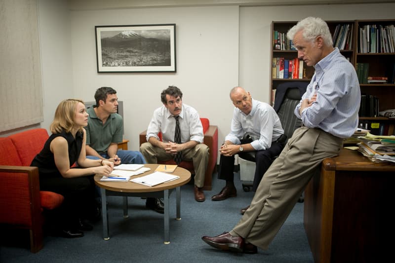 El elenco de reporteros en Spotlight incluye a uno de los favoritos de la temporada de premios 2014, el actor Michael Keaton. Discine para La Nación.