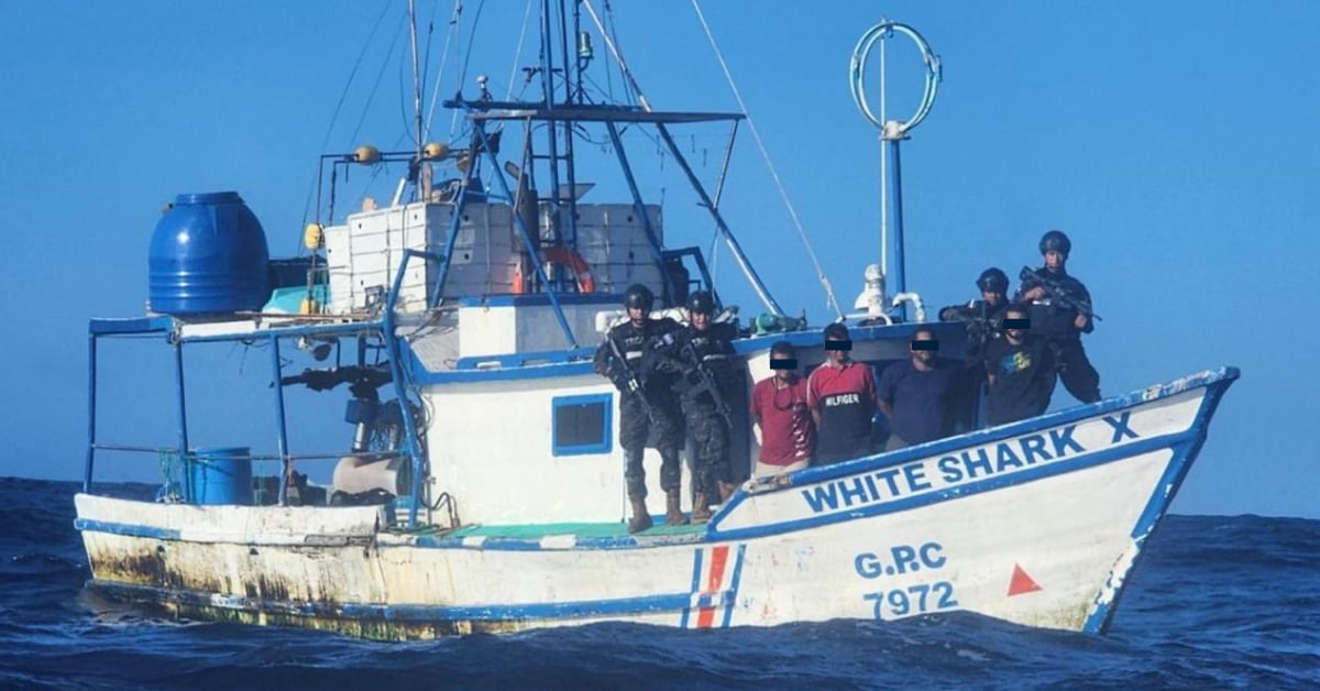 Una embarcación costarricense con 1.5 toneladas de cocaína fue detenida en El Salvador. El busque obtuve combustible exonerado de Incopesca.