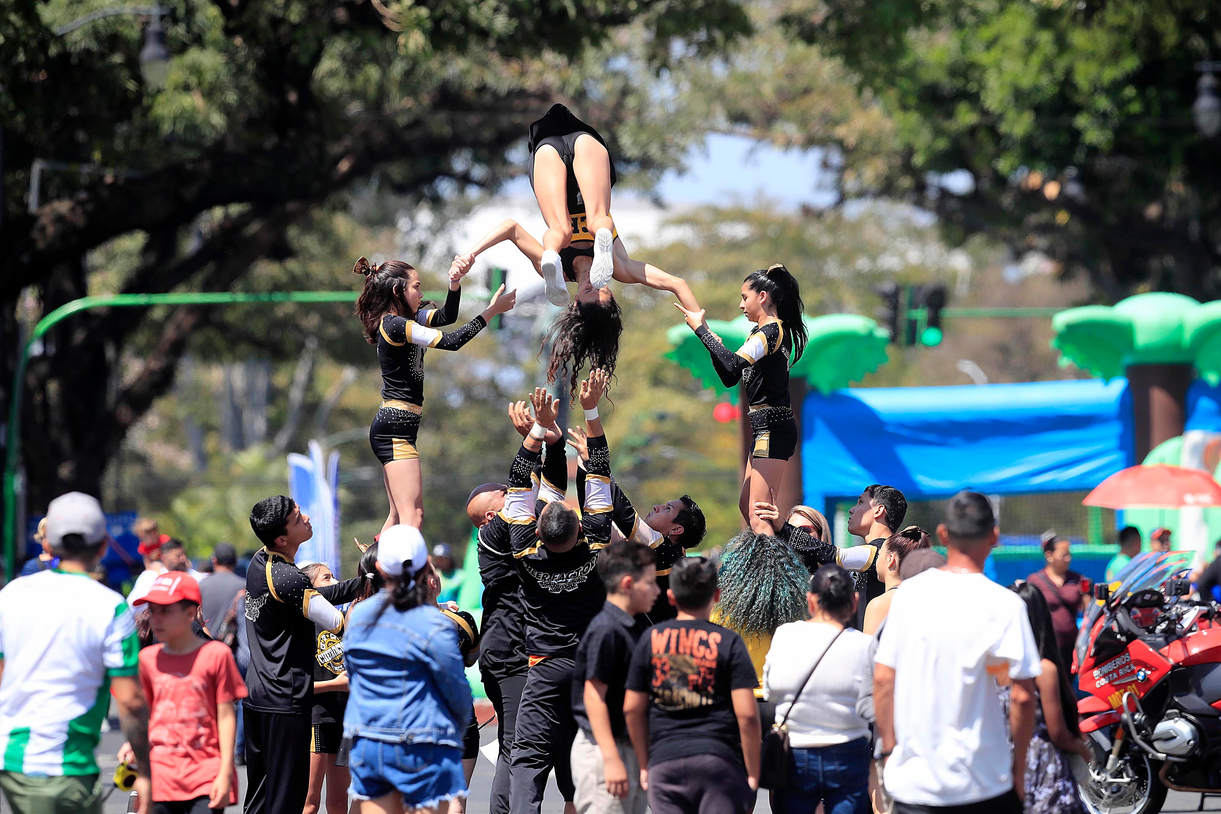 18/02/2024 Paseo Colón. Regresaron las actividades al aire libre denominados, Domingos Familiares sin Humo. Piscinas, sesiones de fotos familiares, shows de la Policía Canina de la Municipalidad de San José y mucho más formaron parte de la agenda, sin faltar la participación de las mascotas. Foto: Rafael Pacheco Granados