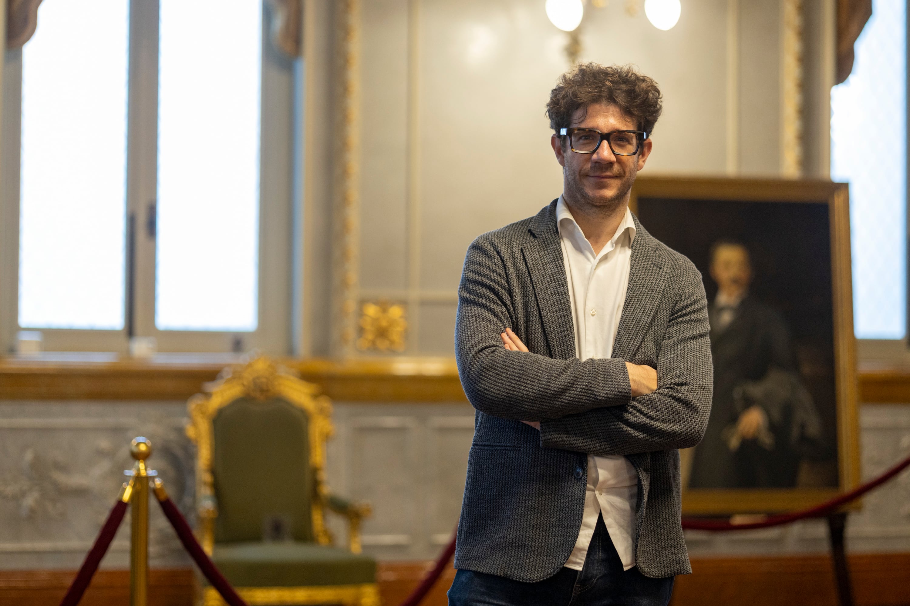 25/02/2025, San José, Teatro Nacional, entrevista con el nuevo director de la Sinfónica Nacional, Andrés Salado.