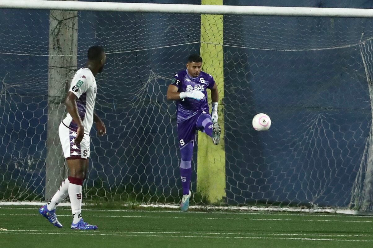 07/10/2023, San José, Guadalupe, Estadio Colleya Fonseca, partido dela jornada 14 del torneo de apertura 2023 entre el Club Sport Herediano y el Deportivo Saprissa