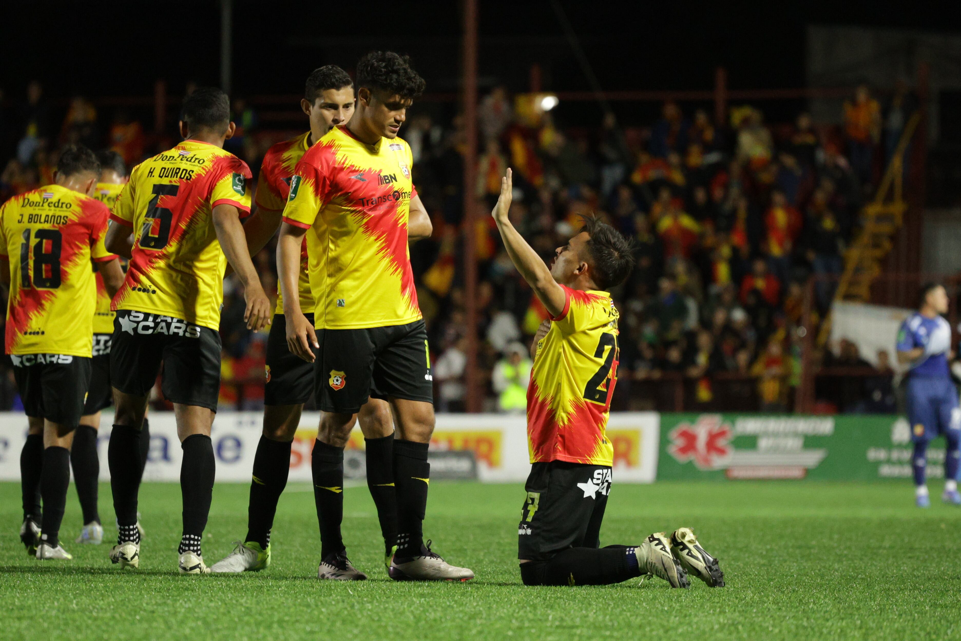 25/01/2024, Heredia, Estadio Carlos Alvarado, partido de la jornada 5 del torneo de clausura 2025 entre el Club Sport Herediano y el Deportivo Saprissa.