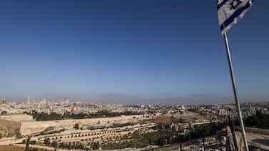 Israel advierte a Hamás tras lanzamiento de cometas desde Gaza