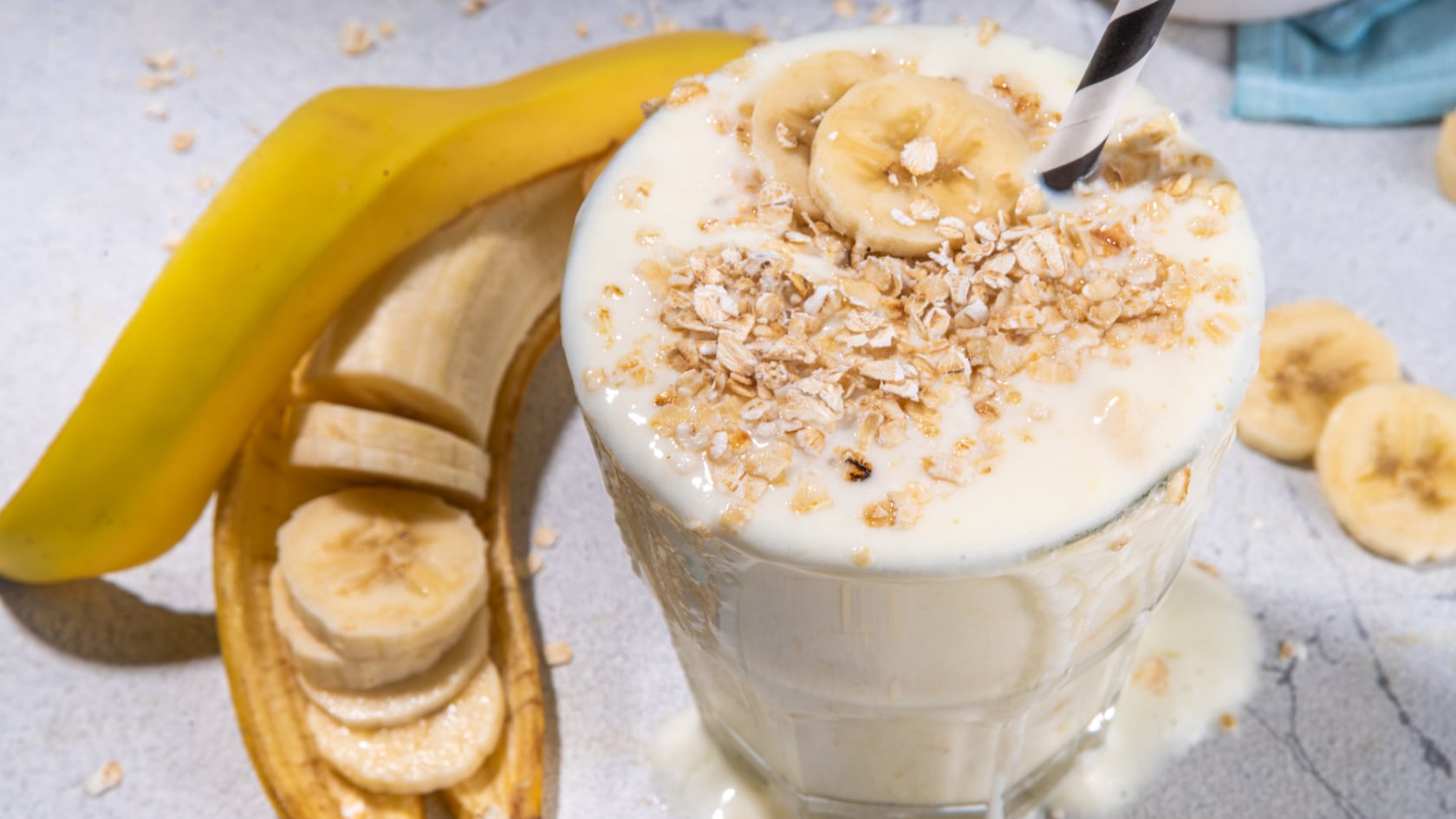 Dos licuados con avena ofrecen proteína y fibra. Se convierten en apoyo nutricional para quienes buscan ganar masa muscular tras las fiestas.