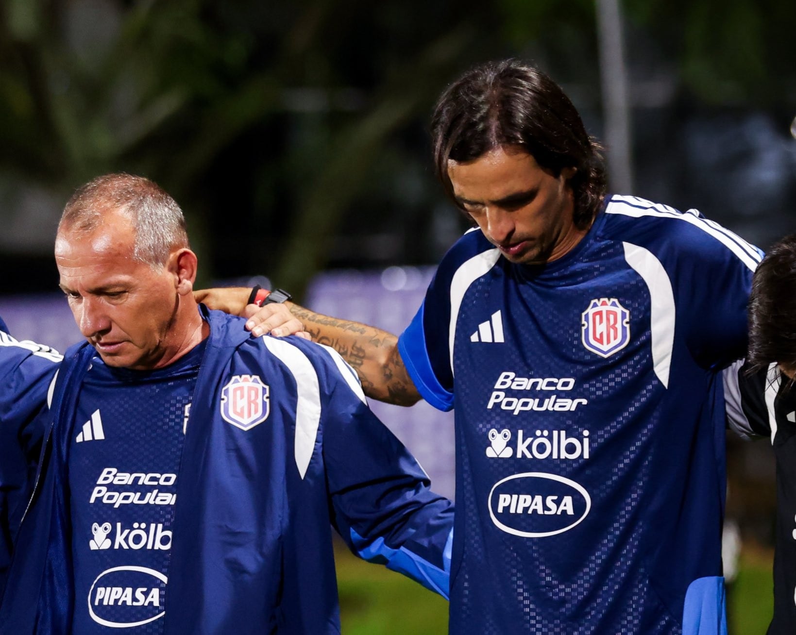 Bryan Ruiz asumió la dirección técnica de la Selección de Costa Rica y Wílmer López es su mano derecha en el cuerpo técnico.