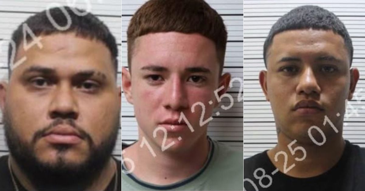 El OIJ divulgó las imágenes de estos tres hombres, quienes podrían estar vinculados con un secuestro extorsivo en Sarapiquí. Si usted tiene pistas de su paradero, puede darlas, de forma anónima, al 800-8000-645.