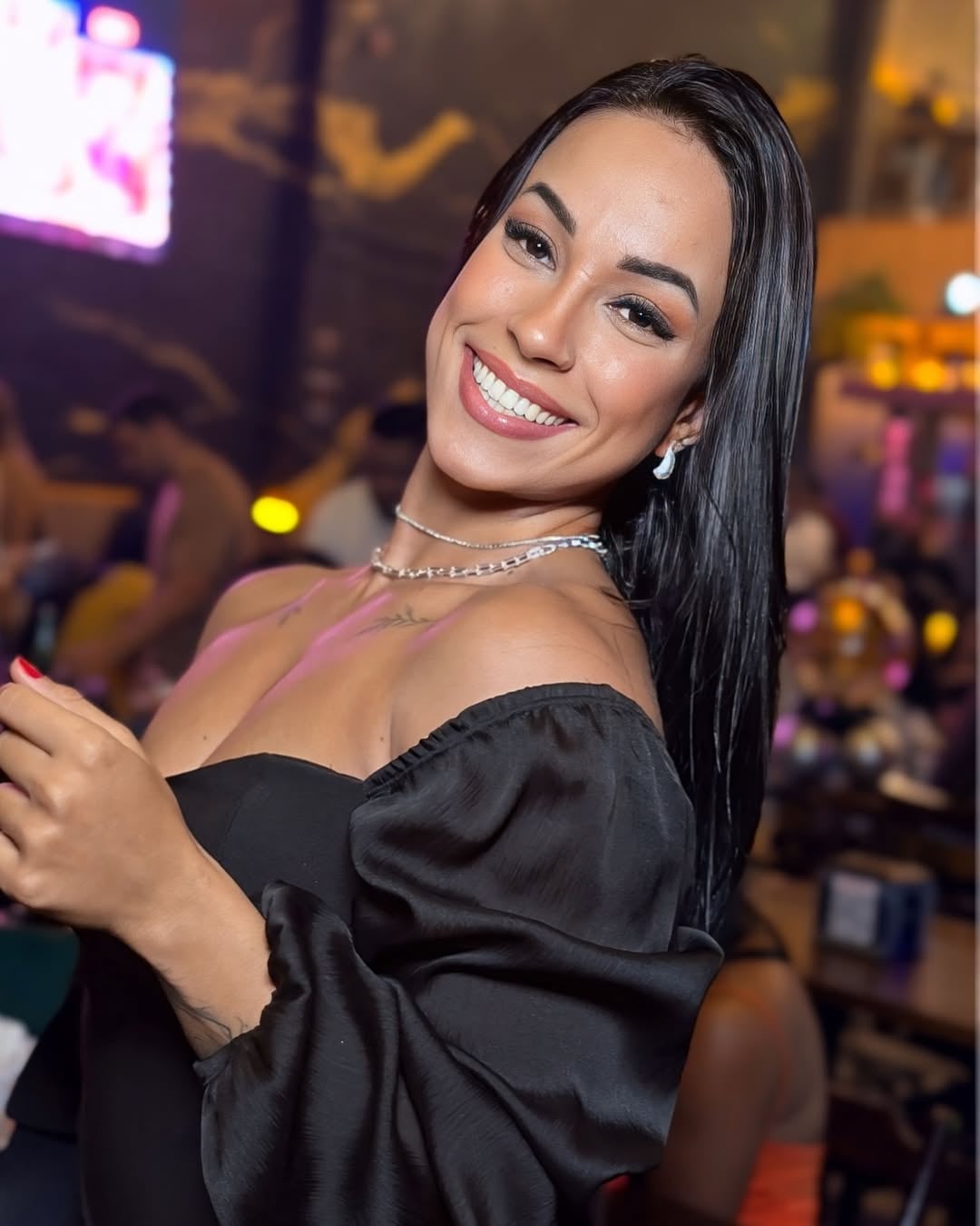 La ‘influencer’ brasileña Karla Thaynnara murió en un accidente de motocicleta