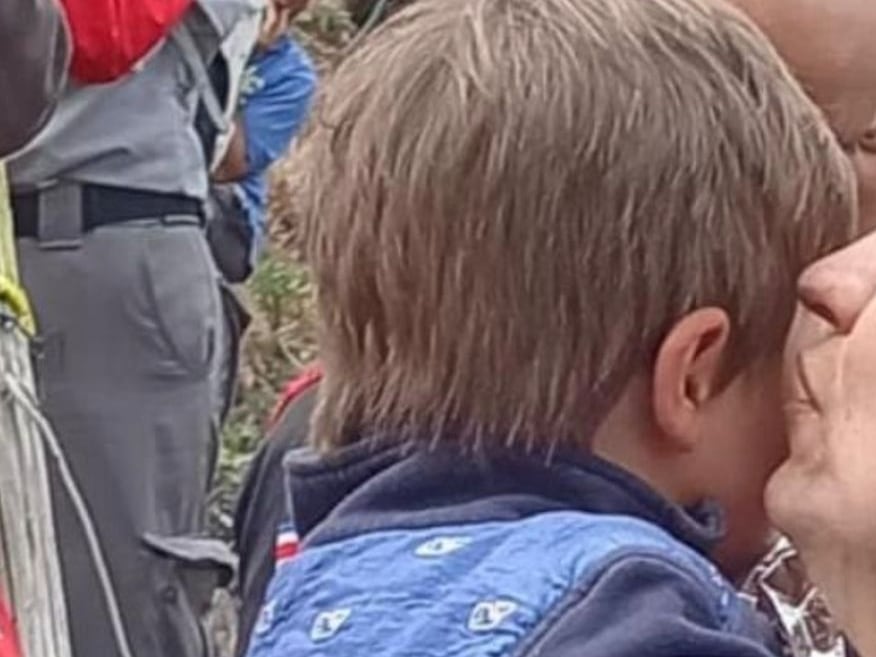 Cruz Roja comparte primera imagen de niño que había desaparecido en montañas de Dota