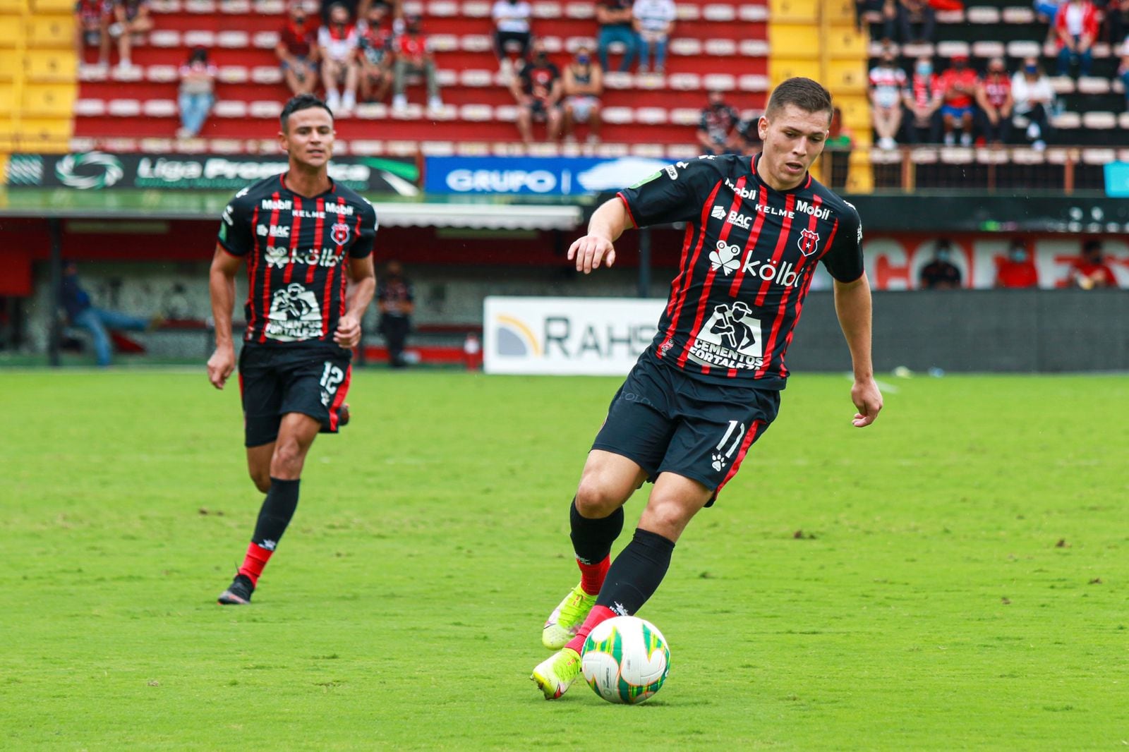 Alajuelense, Carlos Mora