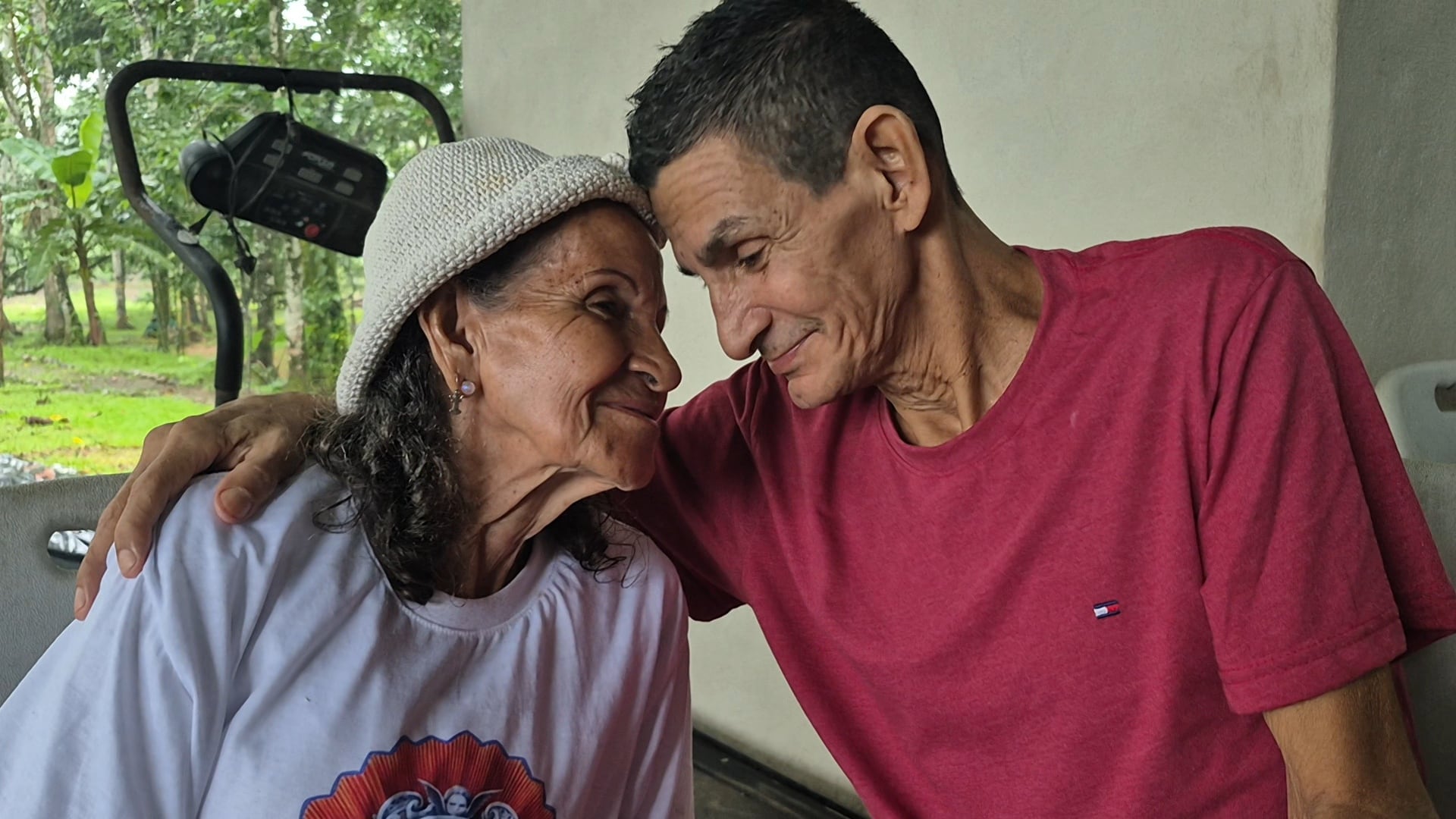 Emilio Villalobos se reencontró con su familia después de 24 años.