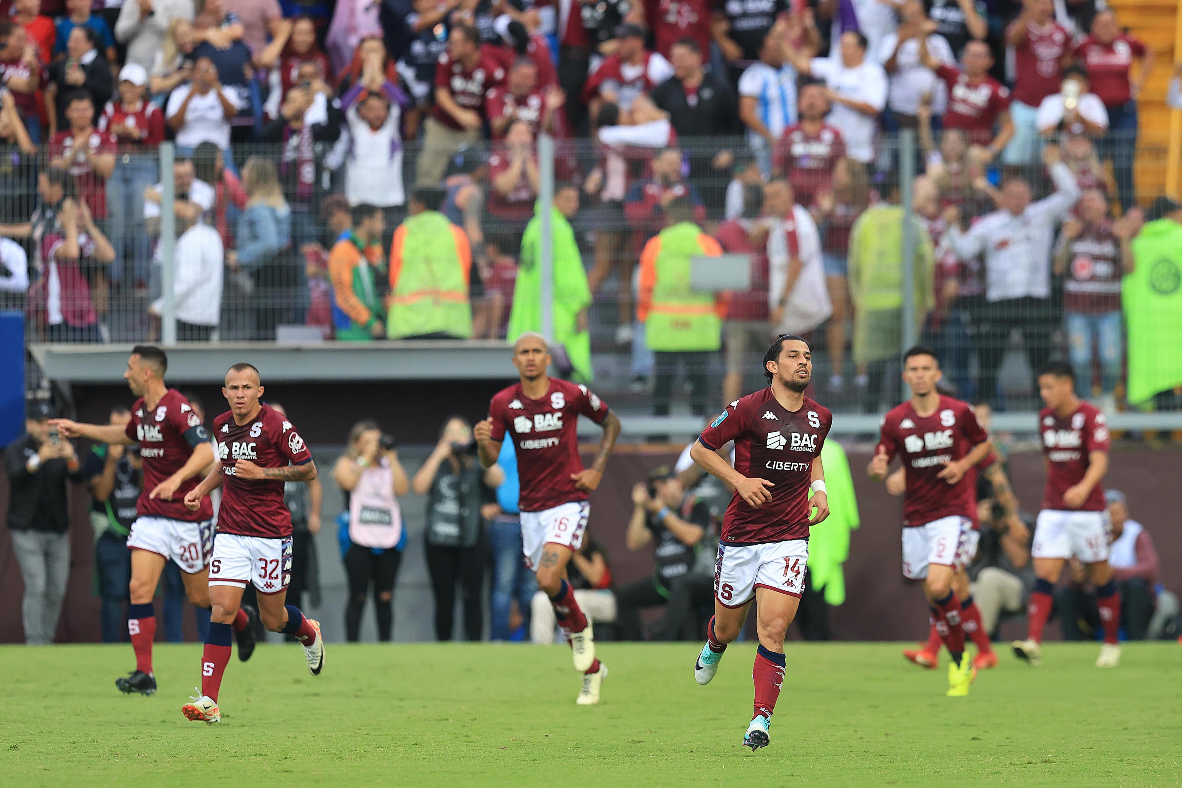26/05/2024 Estadio Ricardo Saprissa, Tibás. El Deportivo Saprissa recibió a la Liga Deportiva Alajuelense, en el partido de vuelta de la Final de la Segunda Fase del Torneo de Clausura de la Copa Promérica 2024. Foto: Rafael Pacheco Granados