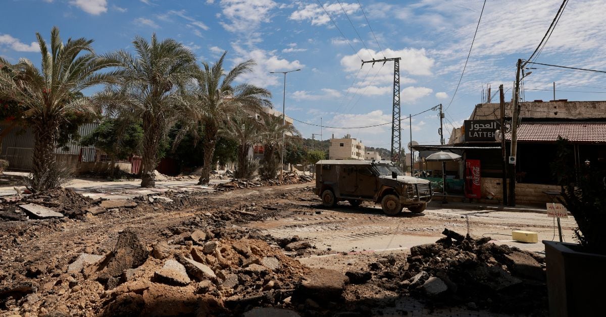 El ejército israelí lanzó ataques a cuatro localidades y dos campos de refugiados de Cisjordania ocupada este miércoles. (Foto: AFP)
