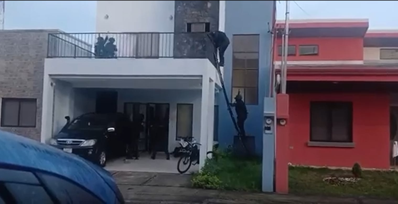 'Estoy sola con mis hijos, por favor', gritaba inquilina de vivienda allanada por Caso La Casona