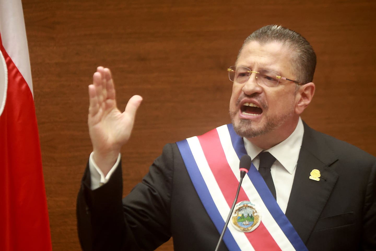Los cinco momentos clave del último discurso de labores de Rodrigo Chaves