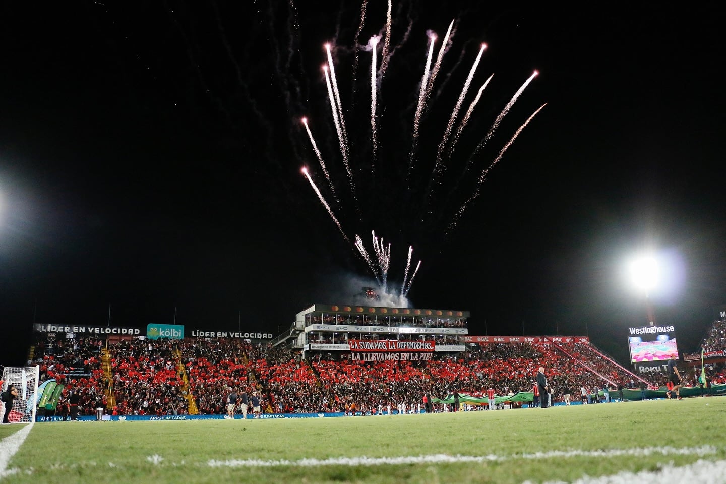 Liga Deportiva Alajuelense pretende que el partido de vuelta de la gran final sea el 25 de diciembre en el Estadio Alejandro Morera Soto.