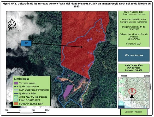 En rojo, aparece marcado el plano de la finca que obtuvo la viabilidad ambiental, en el 2022, para desarrollar el proyecto residencial Clyton, en el corredor biológico Paso La Danta, en Savegre, Quepos. Demarcado con azul el nuevo plano presentado por la firma Friends of Portalón en noviembre del 2024. Ahí se observa como se traslapan ambos mapas y como una zona queda fuera de la viabilidad ambiental. Además, en color morado se visualiza donde se construyeron las terrazas sin autorización.