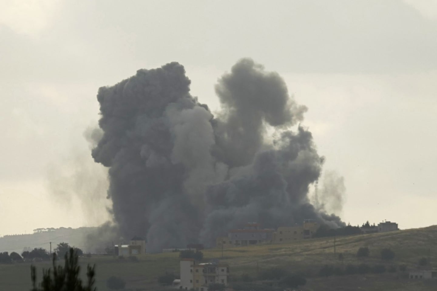 Sin acuerdo final, cese al fuego entre Israel y Líbano extendido por 45 días