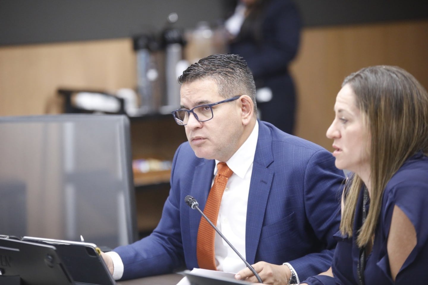 Fabricio Alvarado se abstiene de declarar en comisión que lo investiga por presunto abuso sexual