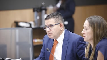 Fabricio Alvarado se abstiene de declarar en comisión que lo investiga por presunto abuso sexual
