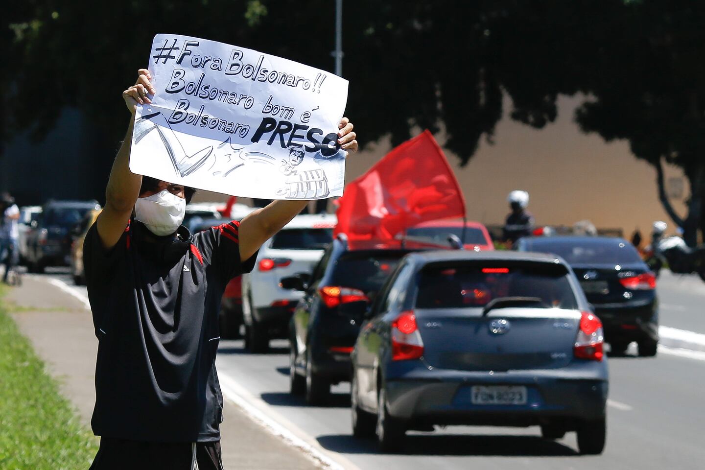 Miles de personas protestan en Brasil contra la gestión de Bolsonaro en ...