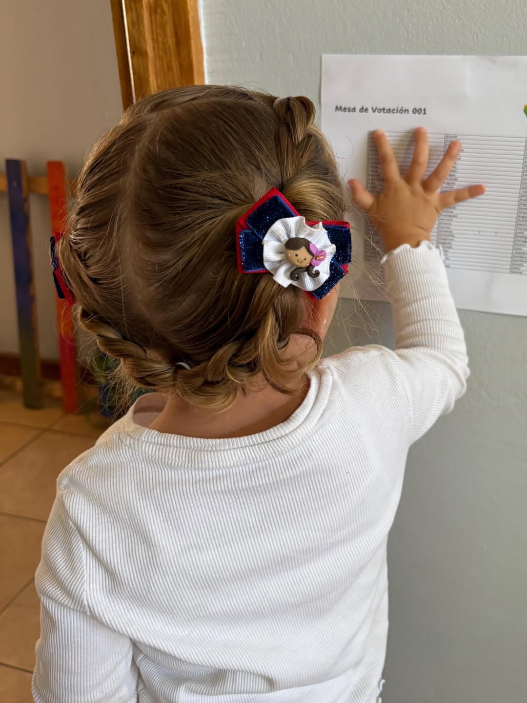 Hija de la chef Sophia participó de elecciones infantiles, lo que conmovió profundamente a su madre.