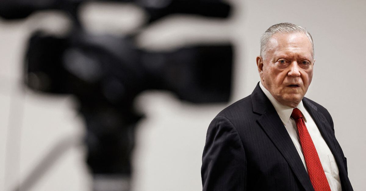 El abogado Jürgen Mossack manifestó este miércoles que despertó de "una pesadilla" tras ser absuelto, junto a sus colaboradores, por la justicia panameña en el caso "Panama Papers". (Foto: AFP)