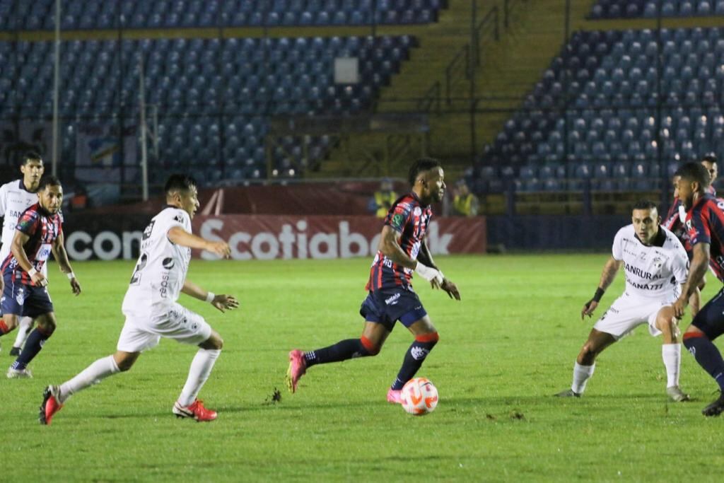 Comunicaciones vs Cartaginés por Concacaf Central American Cup Guatemala (de Prensa de Cartaginés