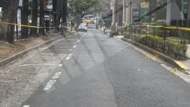 Sujetos protagonizaron balacera frente a edificio de OIJ