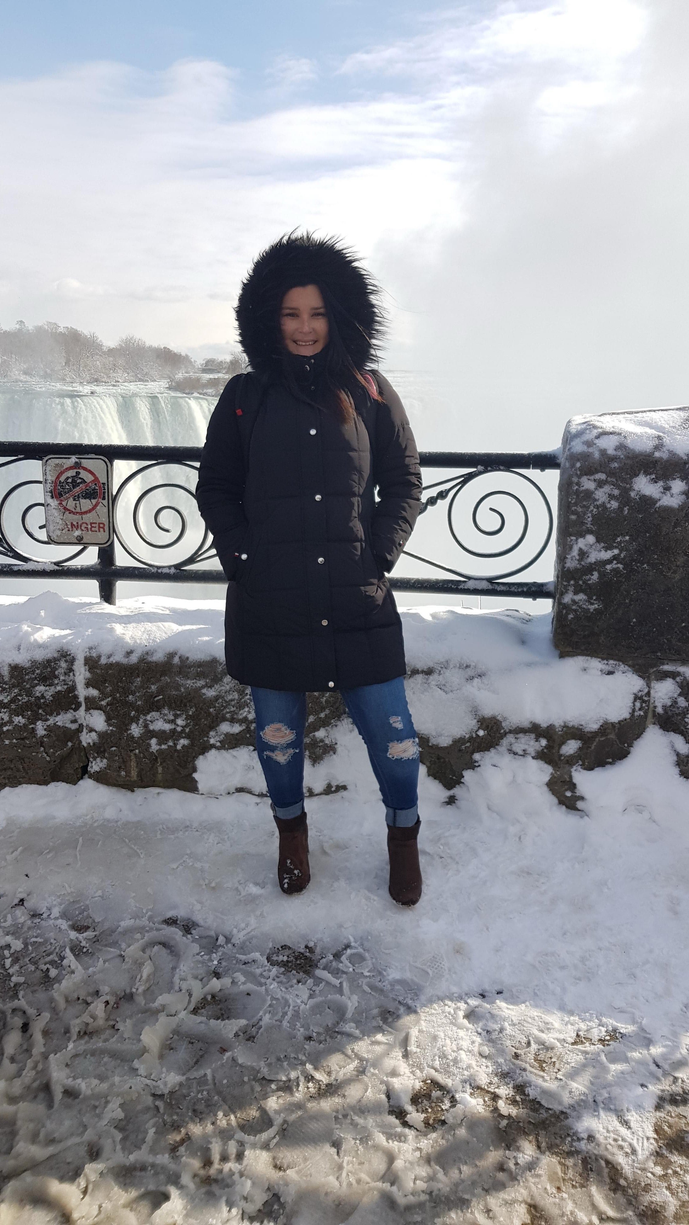 Karine Sánchez contempló ir a hacerse la cirugía para no tener hijos a Canadá, país en el que también tiene nacionalidad. Foto: Karine Sánchez para LN