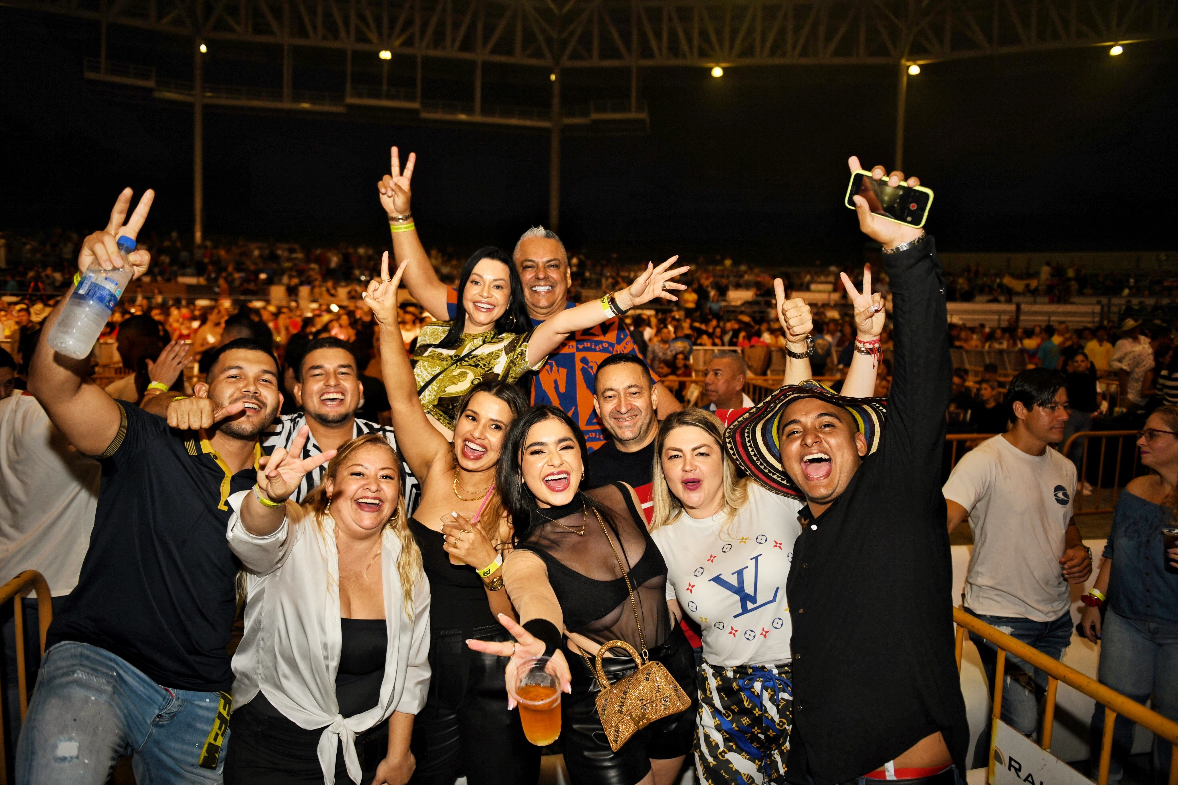 08/10/2023/ concierto del cantante colombiano Silvestre Dangond en Parque Viva / foto John Durán
