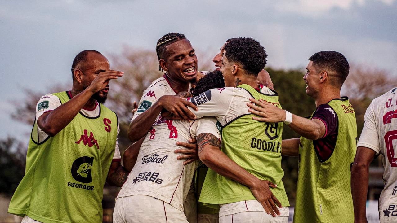 Saprissa saco un valioso empate 1-1 en su visita a Liberia