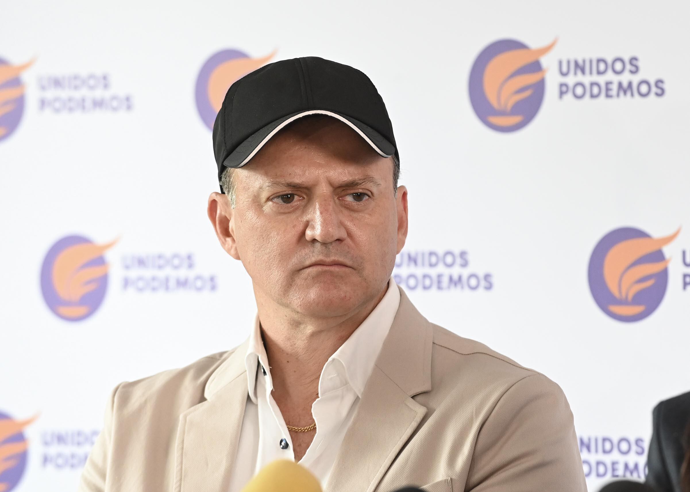 29 de junio del 2025. Hotel Sheraton, Escazú. 12:00 hrs. Presentación a la prensa del partido político Unidos Podemos cuya fundadora es la ex ministra de la Presidencia y militante del Movimiento Libertario Natalia Díaz Quintana. En la foto: Natalia Díaz y otros representantes del partido brindaron declaraciones a la prensa durante la conferencia. De izq. a der: Luis Diego Vargas, Natalia Díaz y Jorge Ocampo. Foto: Albert Marín