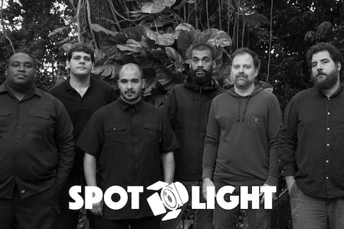 De viajar en Tica Bus a llenar escenarios: La historia de amor entre Señor Loop y Costa Rica