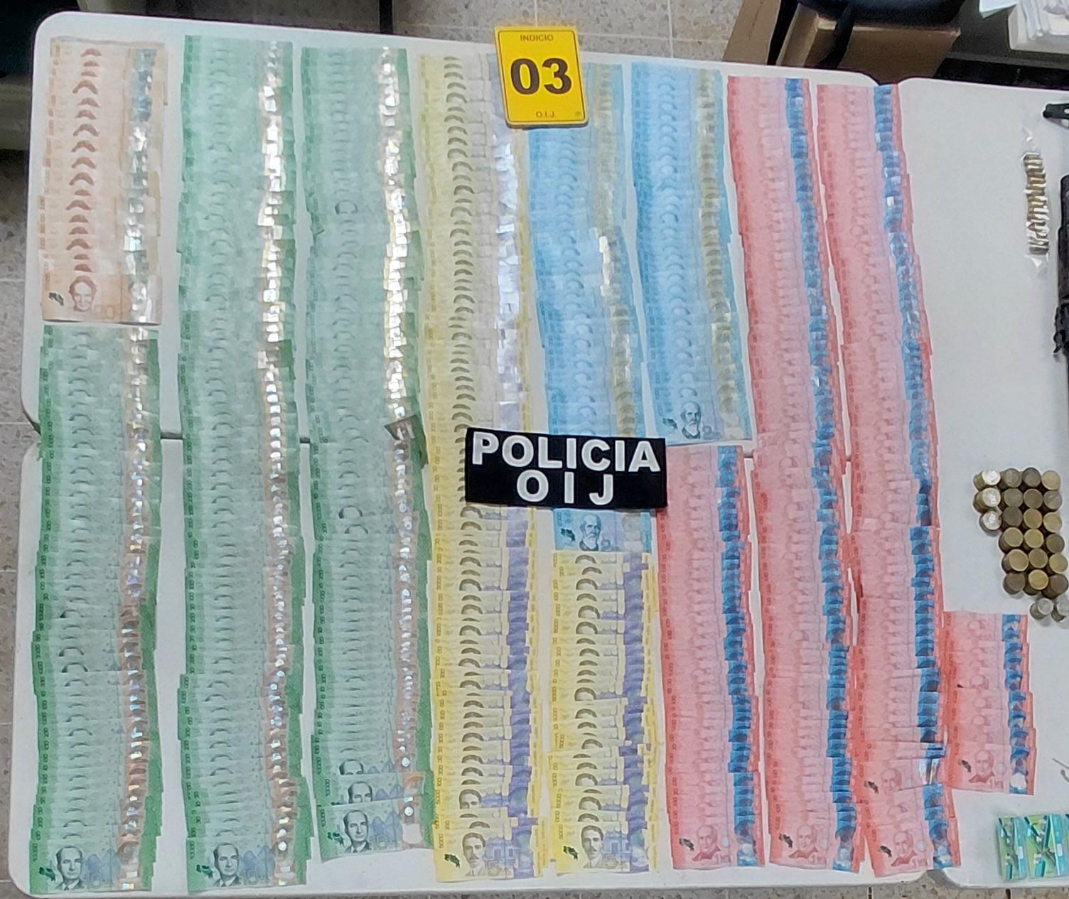 Artículos decomisados a alias Guato tras su captura en Valle La Estrella de Limón.
