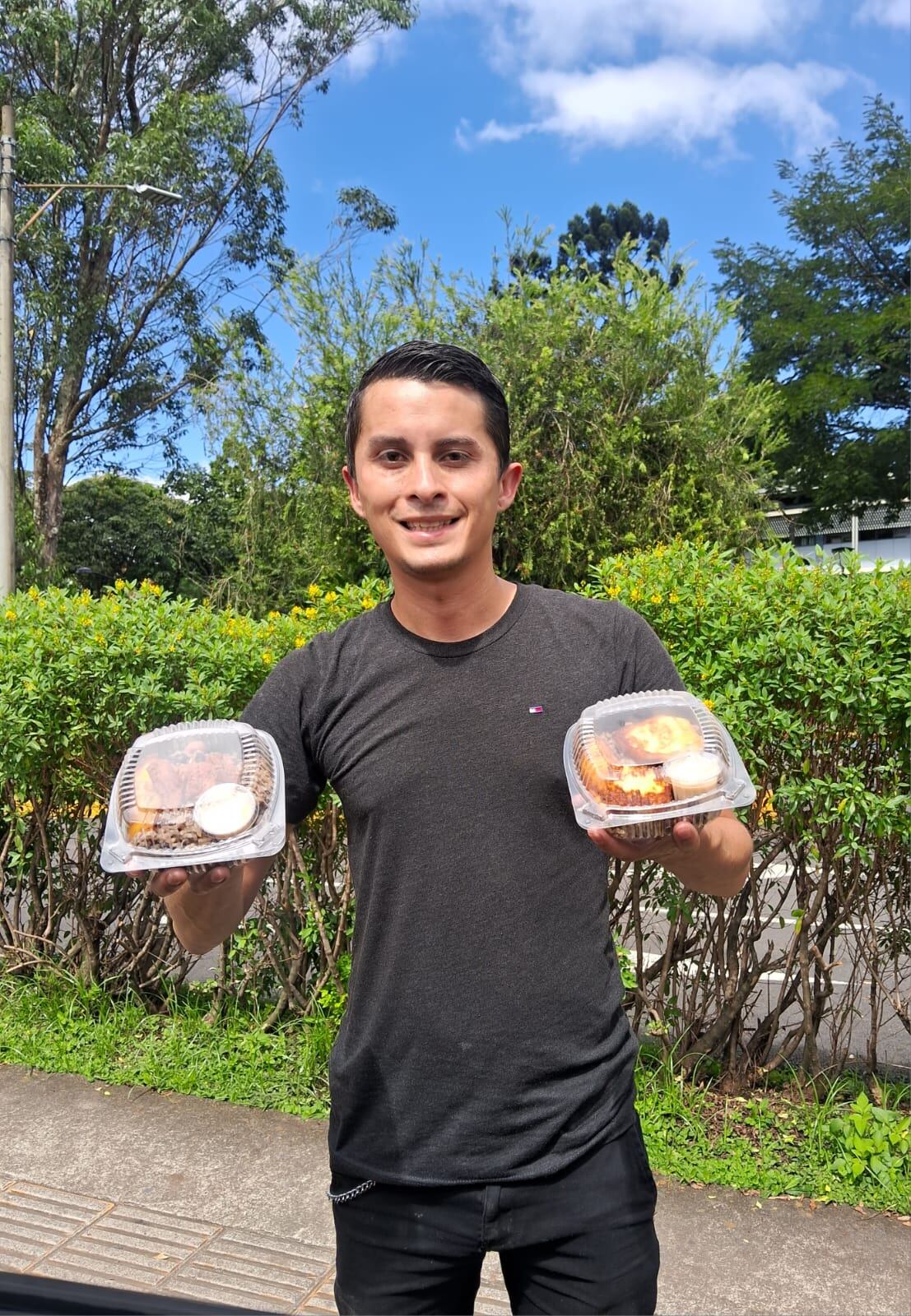 Emprendedor de pintos en la UCR