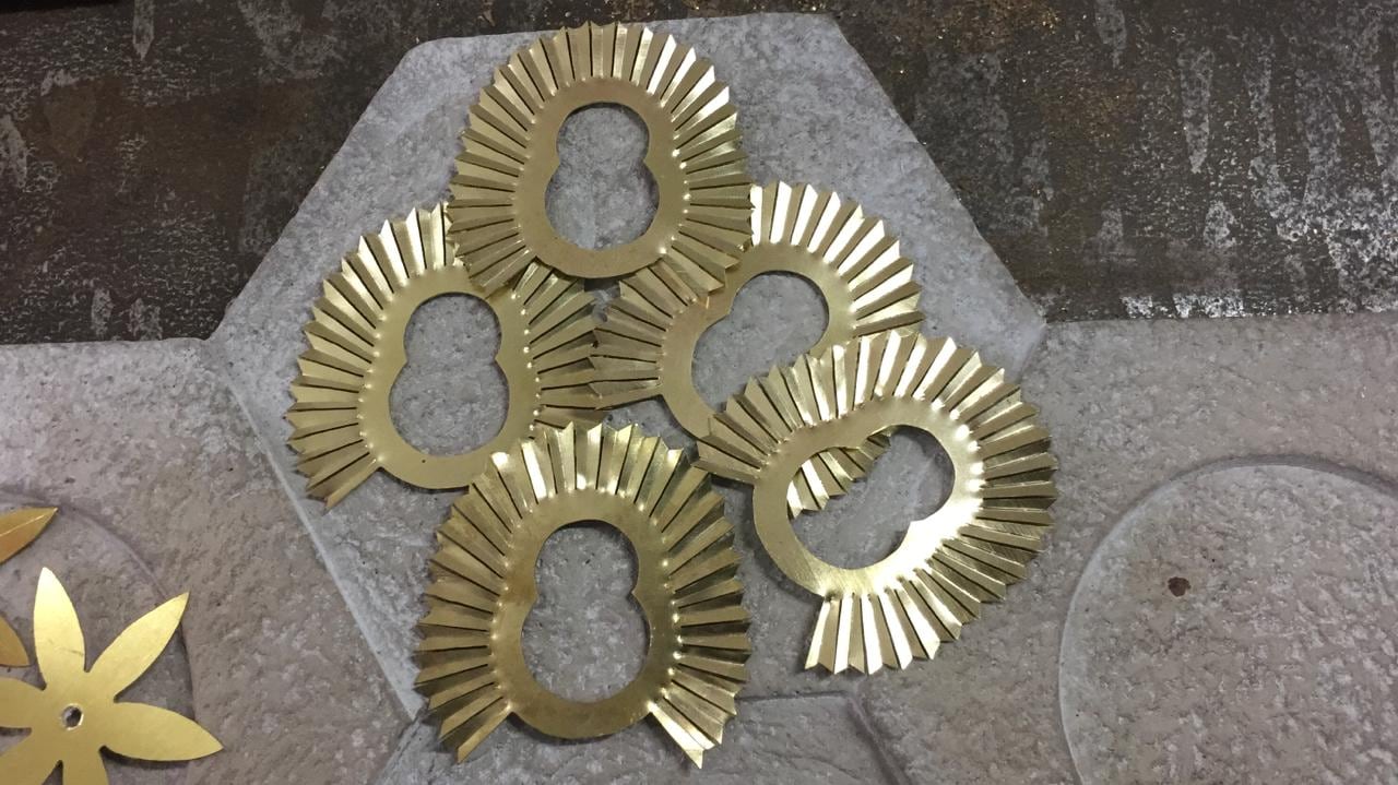 Fernando Soto Coto es el único Joyero de la Virgen de la familia Del Valle que queda con vida y la crisis por la pandemia lo golpeó duro hasta que se puso a hacer virgencitas