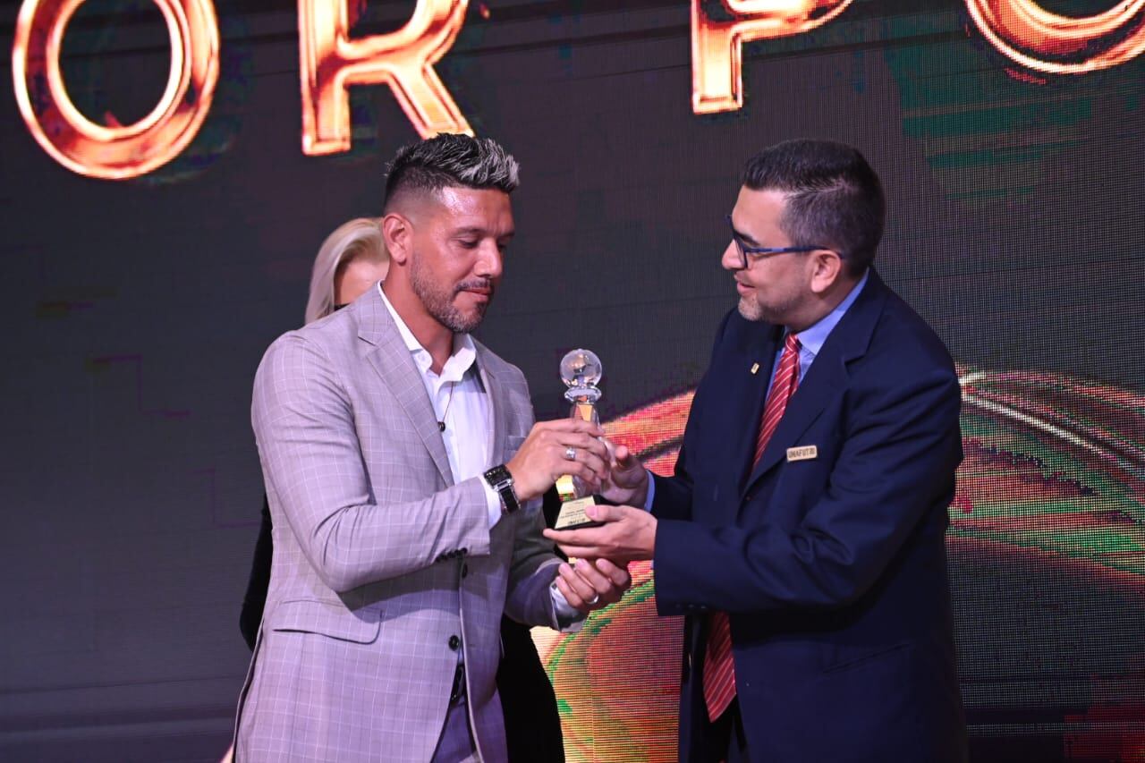 Leonel Moreira Premios Unafut