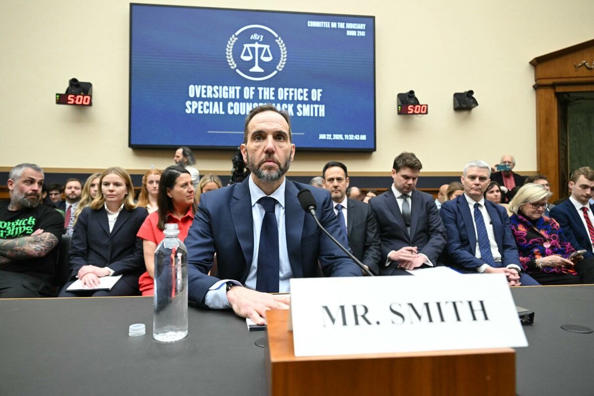 Ex fiscal especial reitera acusación a Trump de haber intentado anular los resultados de 2020