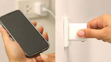 ¿Se conecta primero el celular o el cargador? Esta es la forma correcta de hacerlo