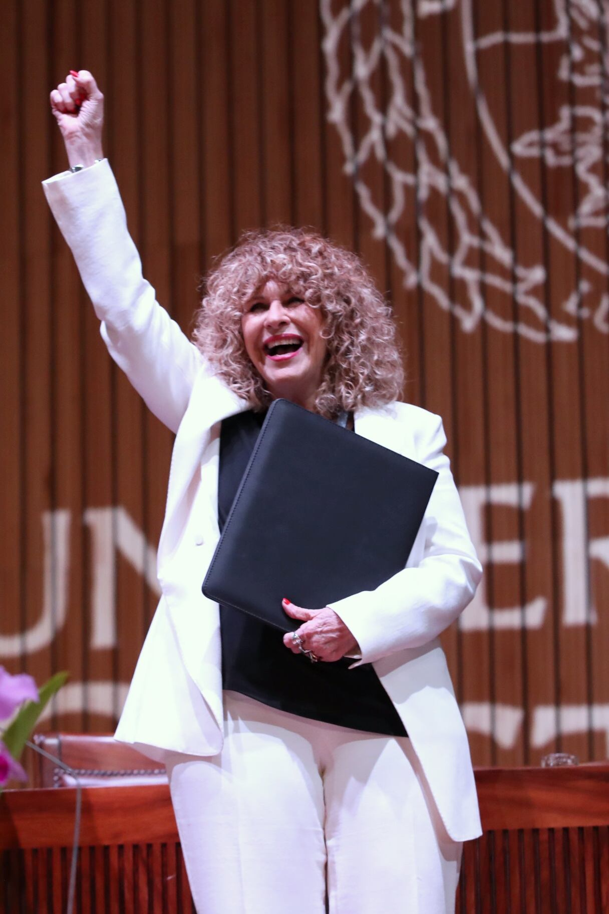 30/05/2024/ Conferencia de prensa de la entrega del Honoris causa a la escritora Gioconda Belli por parte del Rector de la UCR Dr. Gustavo Gutiérrez Espeleta y el director del consejo universitario Dr Jaime Caravaca Morera en el aula Magna de la UCR / Foto: John Durán