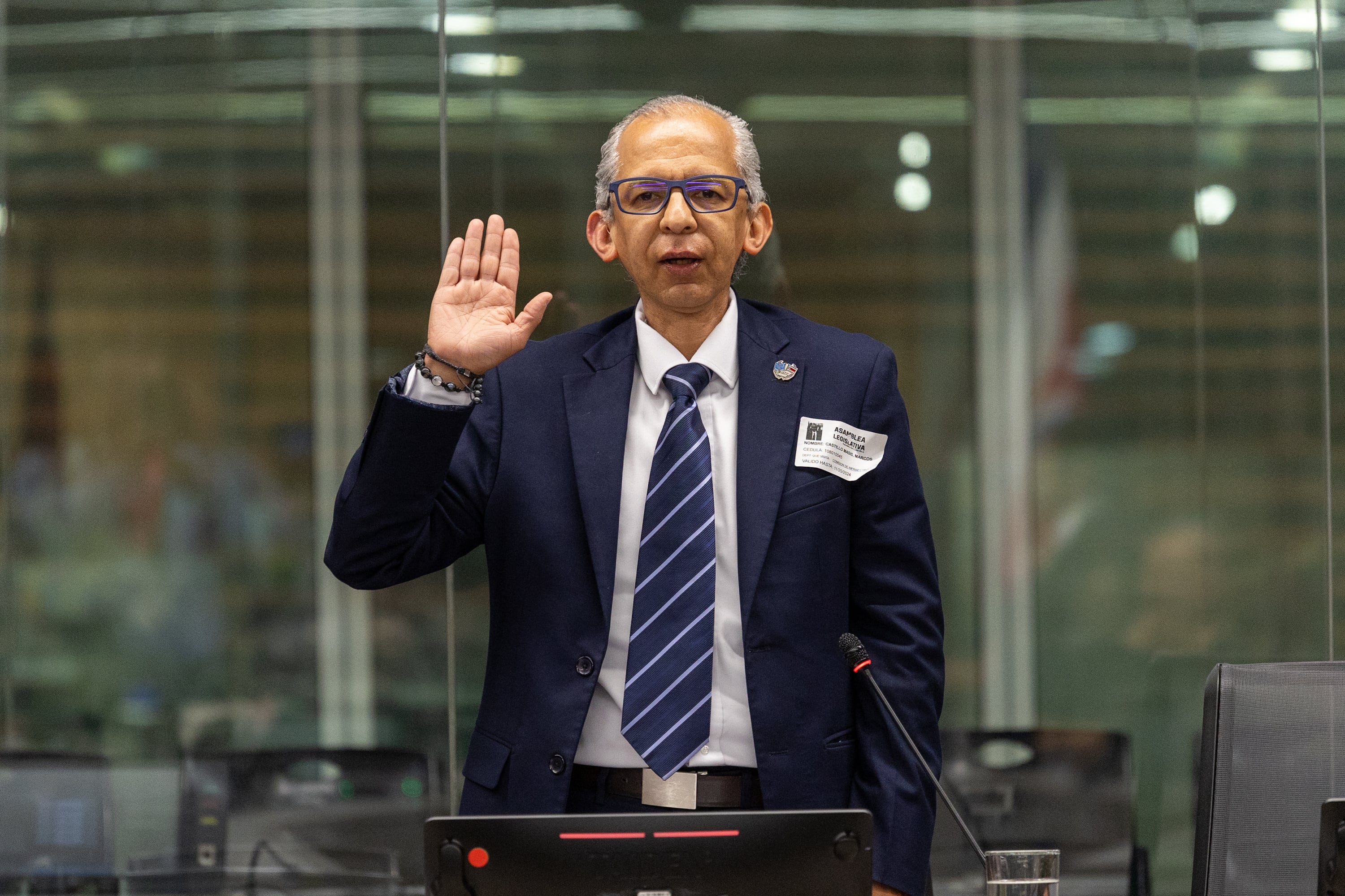 25/11/2024, San José, Asamblea Legislativa, Comisión de Infraestructura, comparecencia del Director General de la Dirección General de Aviación Civil, Marcos Castillo.