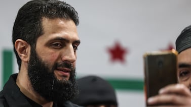 Líder de rebeldes sirios se reunió con exprimer ministro para coordinar ‘traspaso de poder’ tras caída de Al Assad