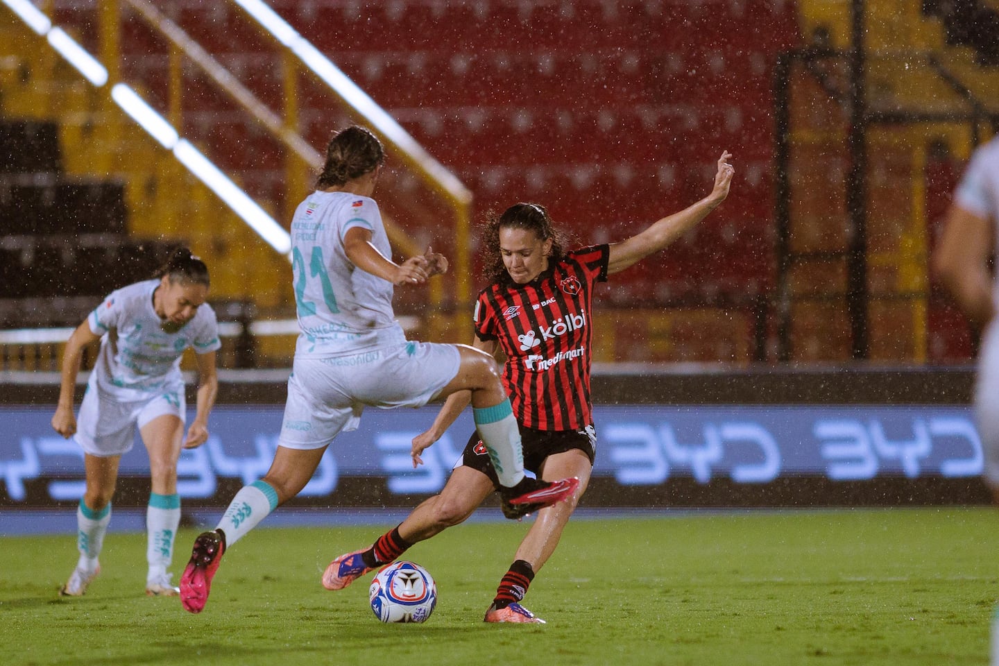 Alajuelense golea una vez más: así se jugará la última fecha y el esperado ‘Final Four’