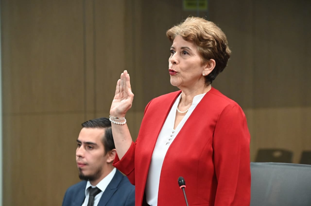 20/11/2023 Asamblea Legislativa comisión del Sinart, comparece la Máster Marta Eugenia Acosta Zúñiga | Contralora General de la República, fotografía Albert Marín