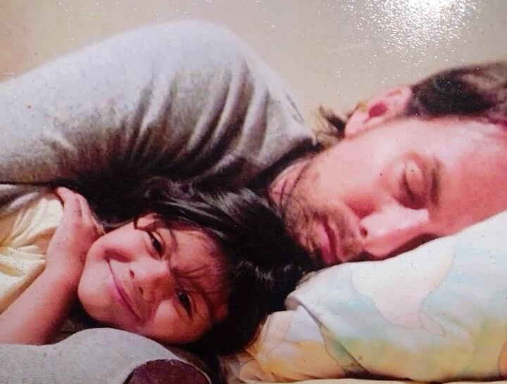 Thiago Cordero de niño con su padre Victor Cordero