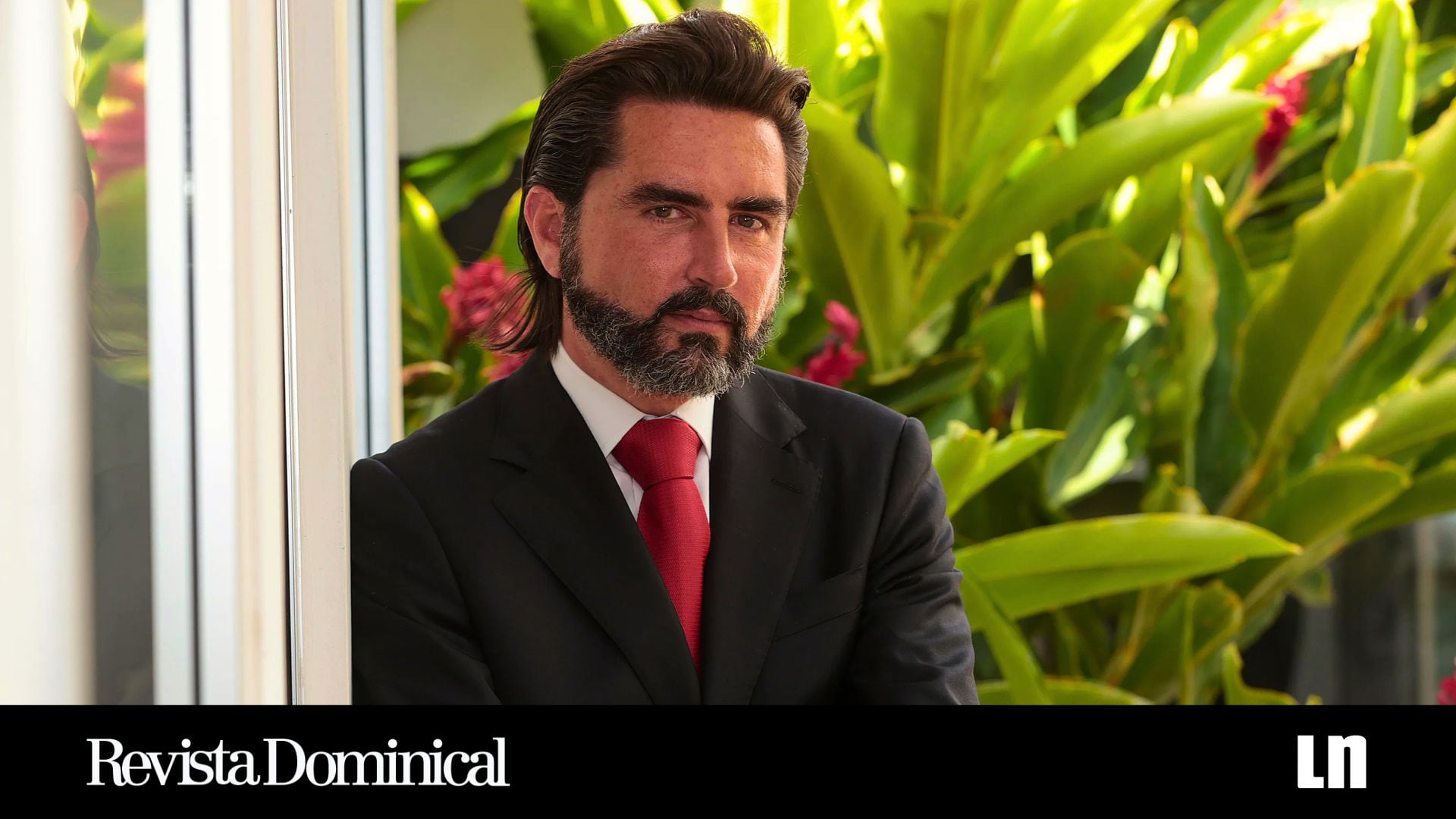 El internacionalista Antonio Barzuna Thompson saltó al foco público como representante de los afectados por el cierre de Coopeservidores, pero su carrera política escaló rápidamente